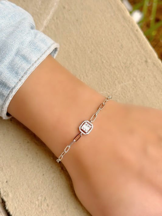 Square Design Bracelet With thick chain