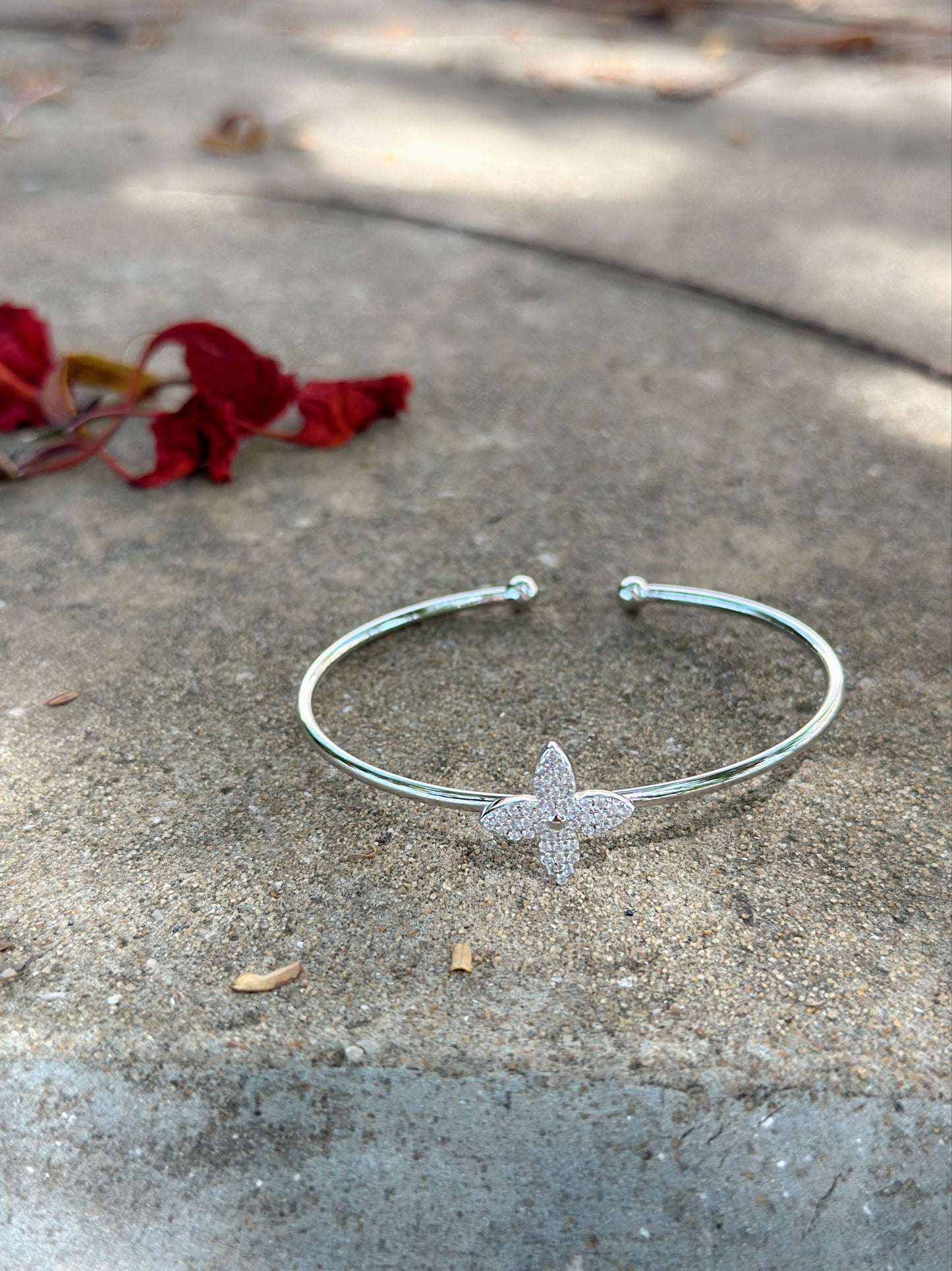 Flower Bangle Bracelet