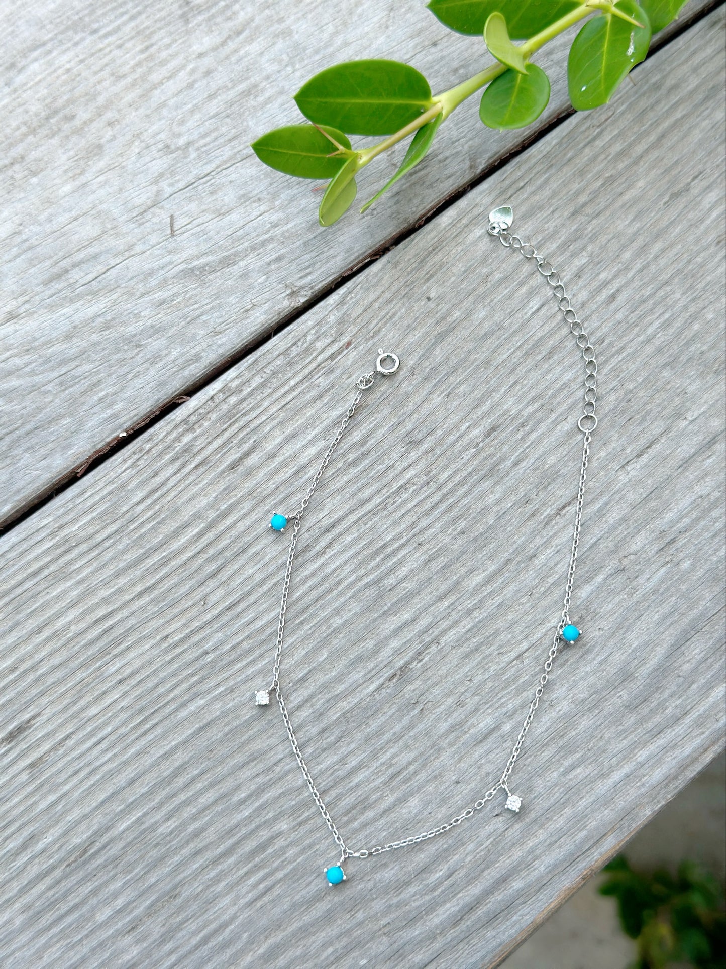 Small White Round Stone With Blue Beads Anklet