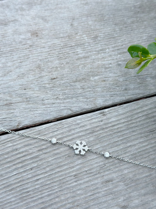 Snow Flake Bracelet Design With Two Round Stones