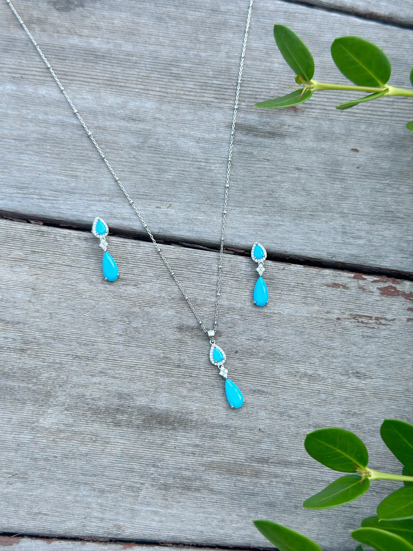 Double Tear Drop Design Set Light Blue Stones